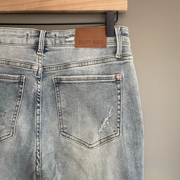 Judy Blue Megan Mid Rise Tinted Pin Tack Detail Flare Jeans Size 28 Blue Stretch - Picture 13 of 16